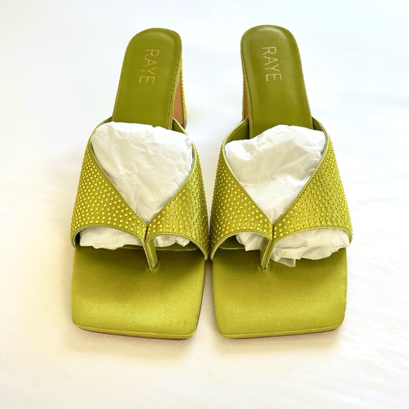 Raye Van‎ Heel Rhinestone in Green embellished satin Size 10 - Picture 2 of 5